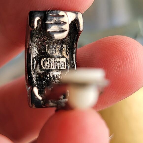 Vintage 1990s silver earrings, bold purple and clear crystal clip-ons - Picture 10 of 10